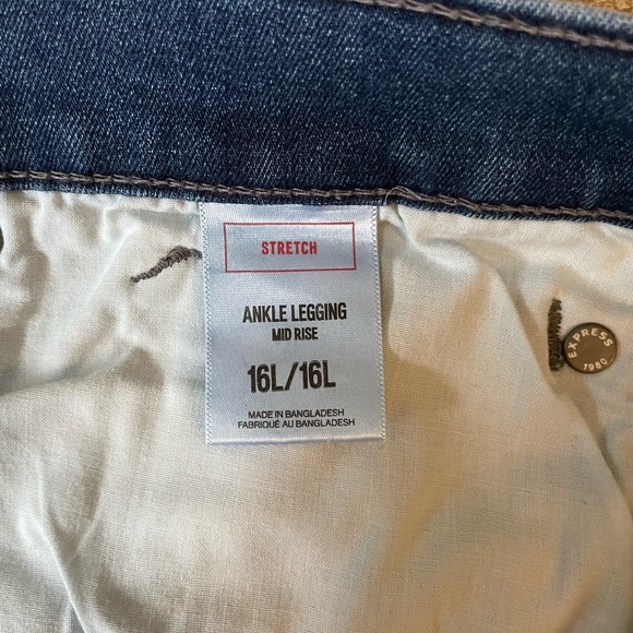 Pin stripe jeans - Picture 4 of 4